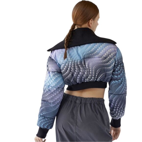 NEW UO Urban Outfitters Lily Cropped Puffer Coat Jacket M L - Picture 5 of 9